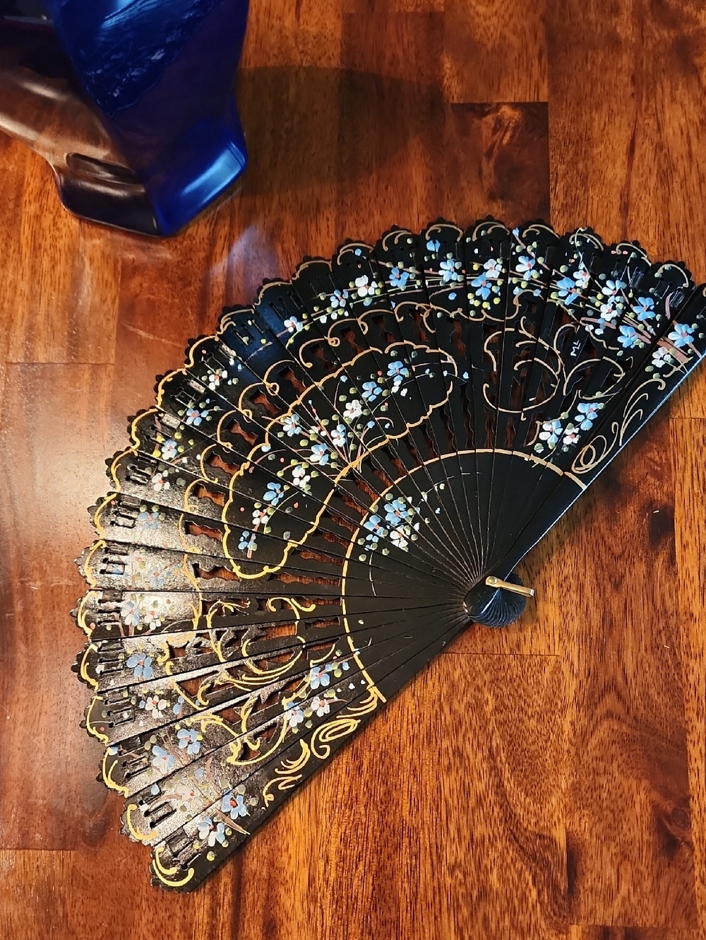 Vintage Hand Painted Wooden Folding Fan - Black with Blue Floral Accents NIB